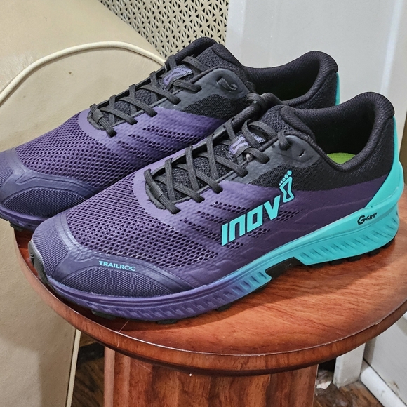 Inov8 - Picture 3 of 4